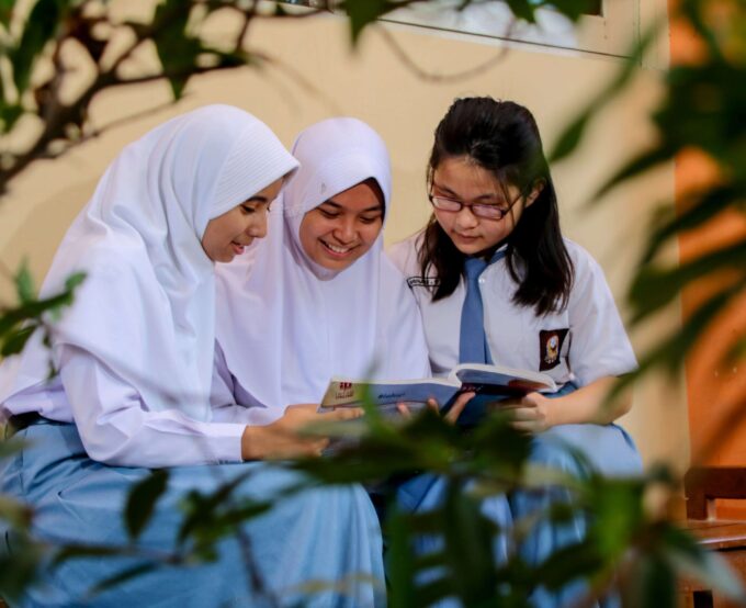 Menggali Budaya Lokal: Perjalanan Pendidikan di Situs Bersejarah